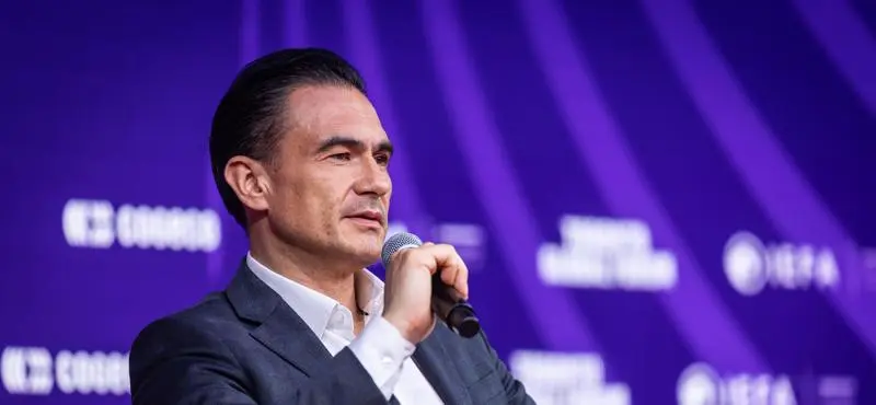 Armando Benitez speaking at the Toronto Global Forum